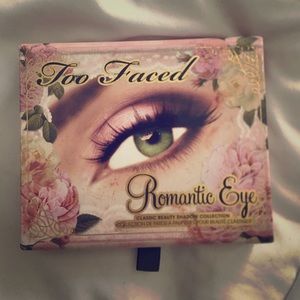 Too faced romance palette.