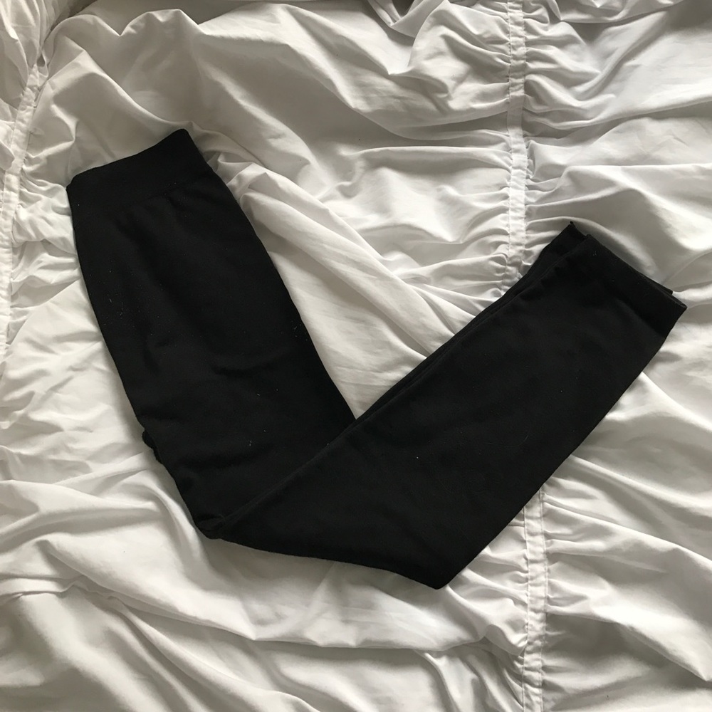 Black leggings