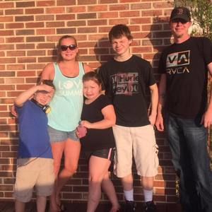 Meet your Posher, Faye