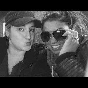 Meet your Posher, Angela