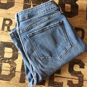 NYDJ Medium wash jeans!