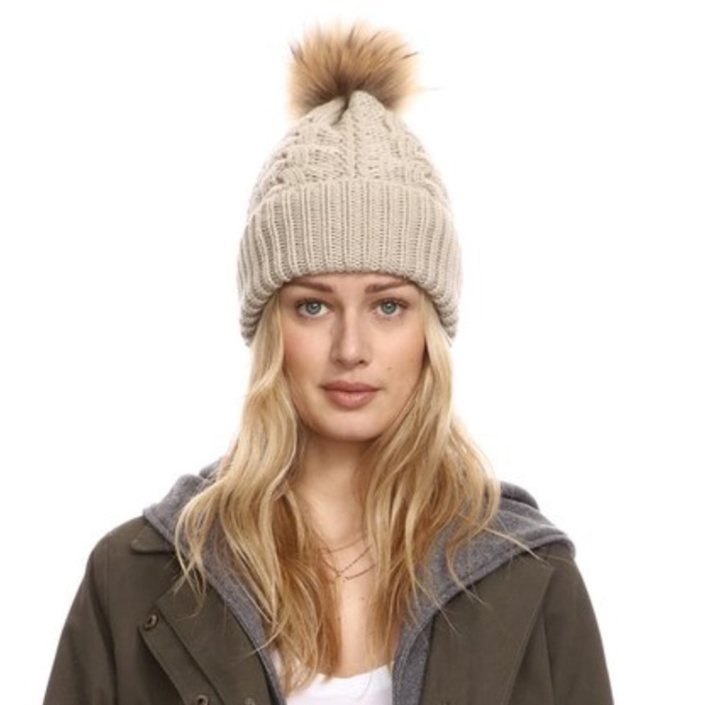 Heartloom Tyler Cable Stitch Beanie in Beige