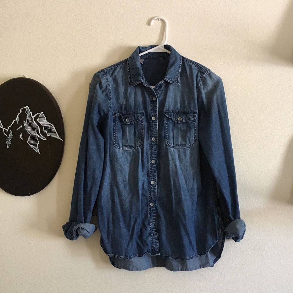 Perfect chambray shirt