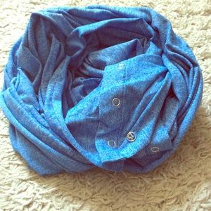 Lululemon Vinyasa Scarf