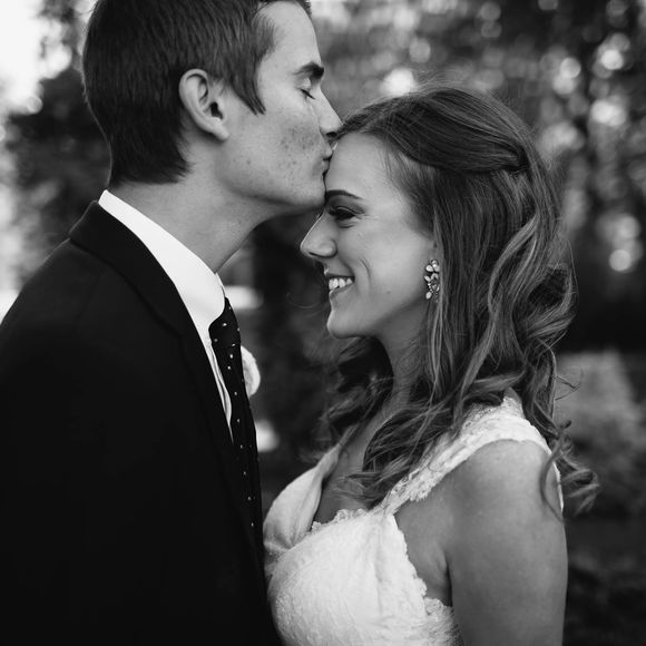 Meet your Posher, Meredith - Picture 1 of 1