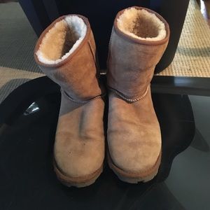 Short uggs