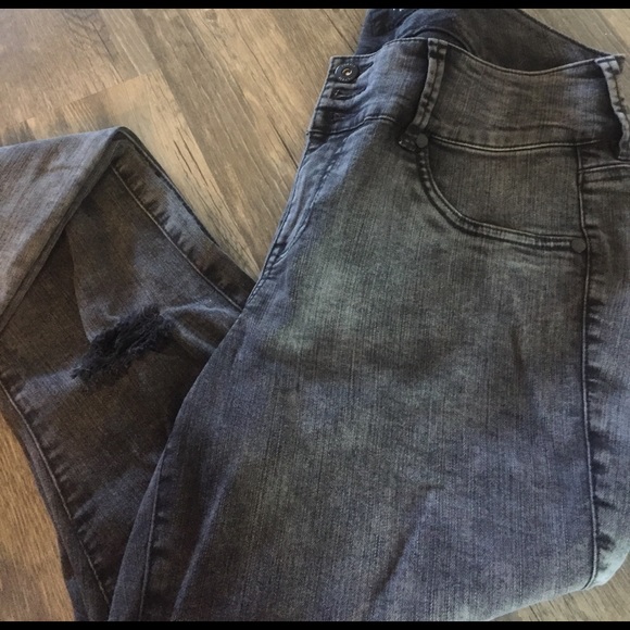 torrid Denim - Torrid Black Acid Wash Jegging Size 12