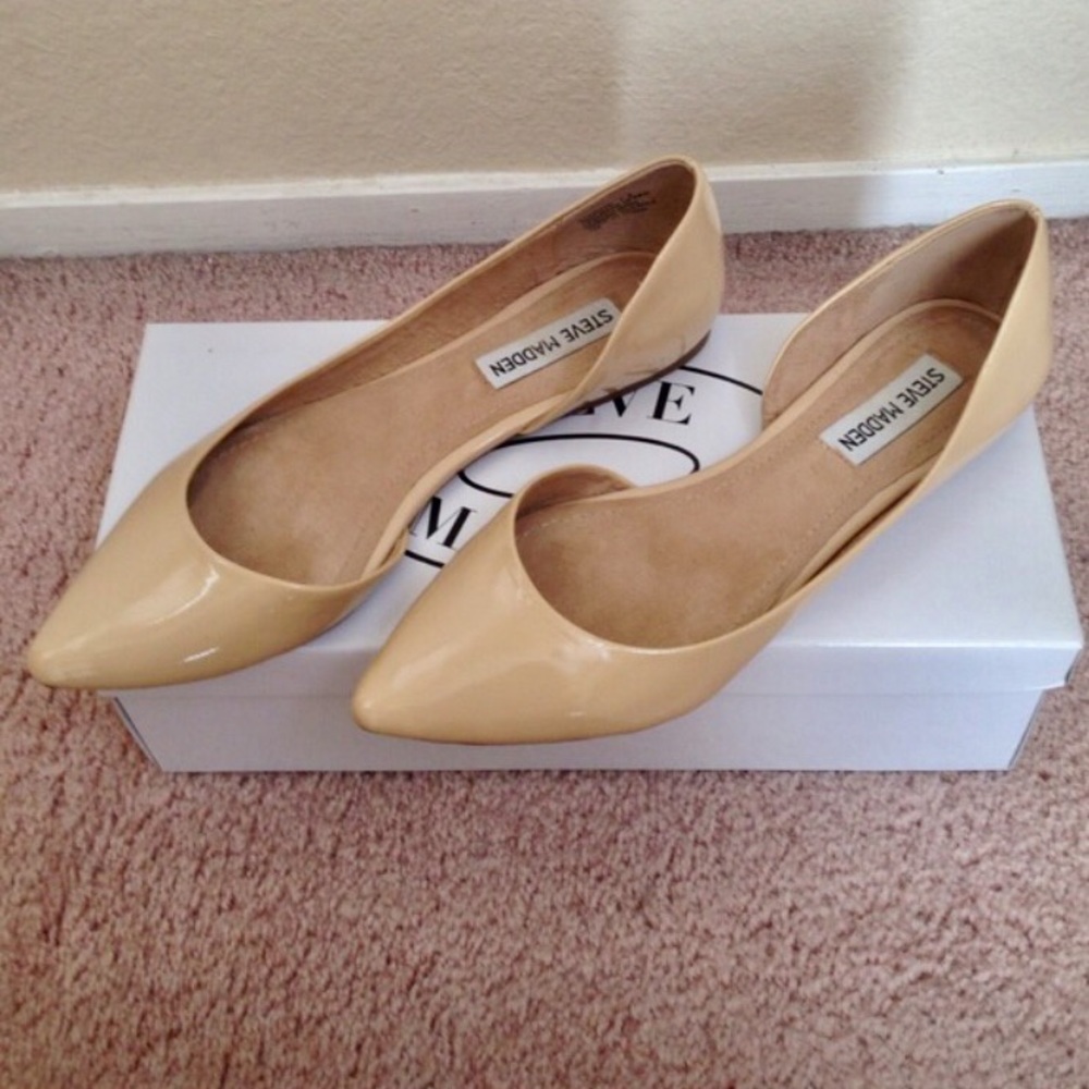 Steve Madden Elusion Flats 8