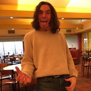 Meet your Posher, Connor