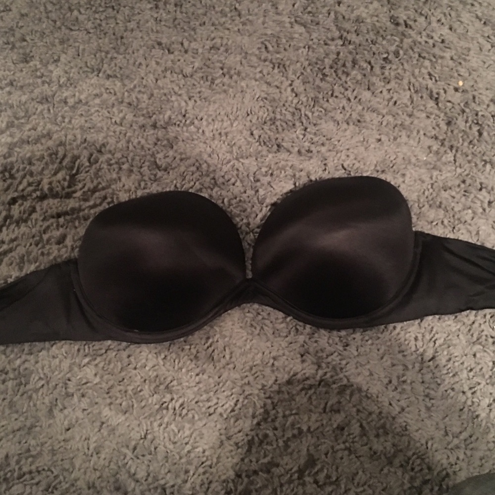 Victoria's Secret brand new strapless bra