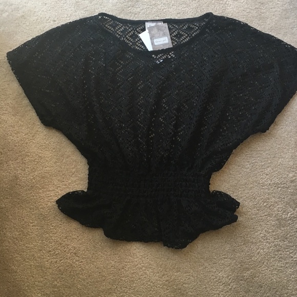 Tops - Picture 2 of 4