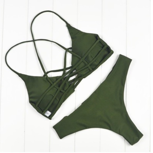 🔥MOVING SALE!🔥💚Sexy Olive Green Strappy Bikini - Picture 4 of 5