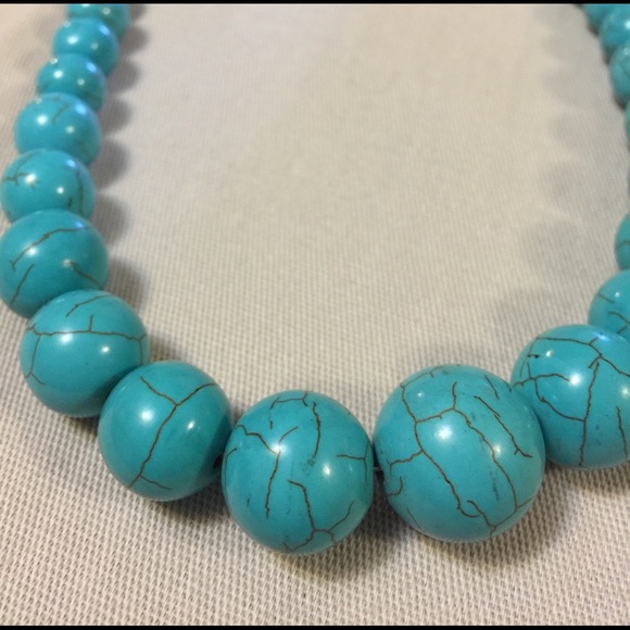 Beaded Necklace - Picture 2 of 2