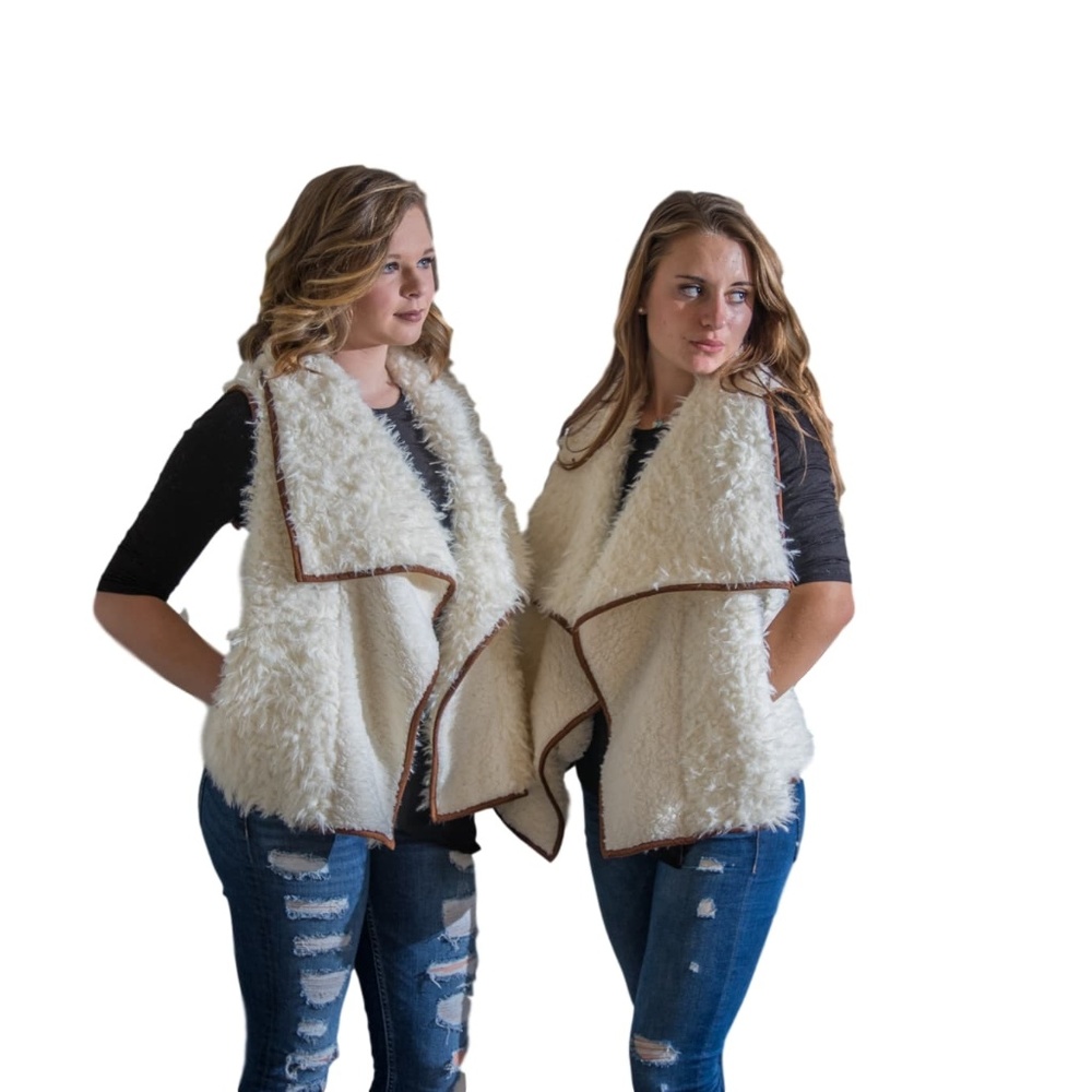 White Faux Fur Vest - Picture 4 of 4