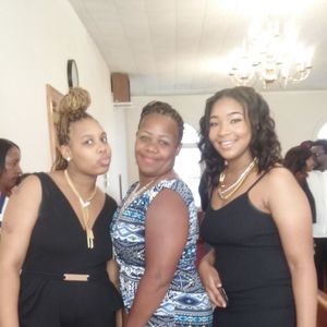 Meet your Posher, Felicia