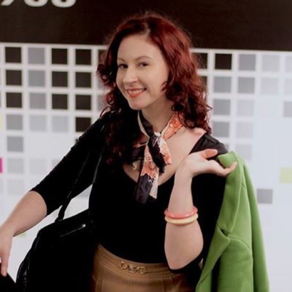 Meet your Posher, Jaime - Picture 3 of 4