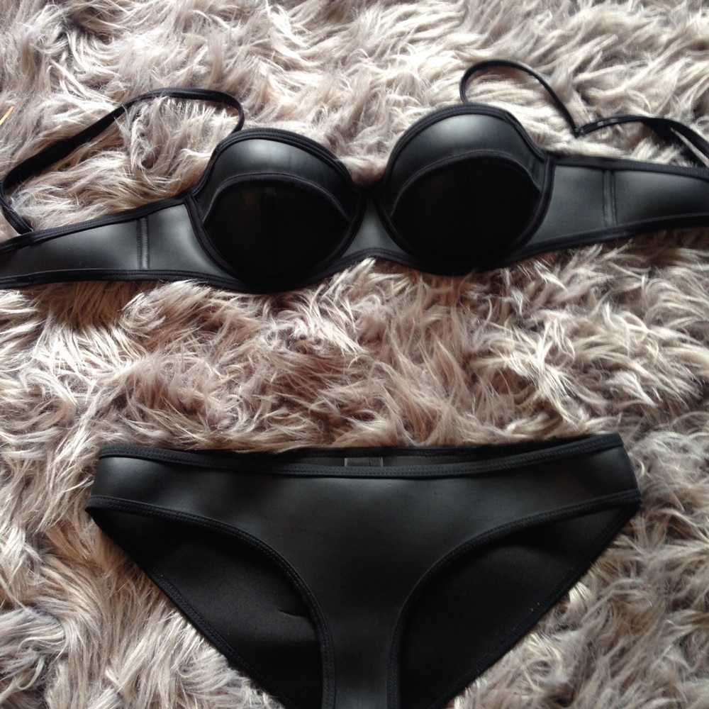 Authentic black triangl milly bikini