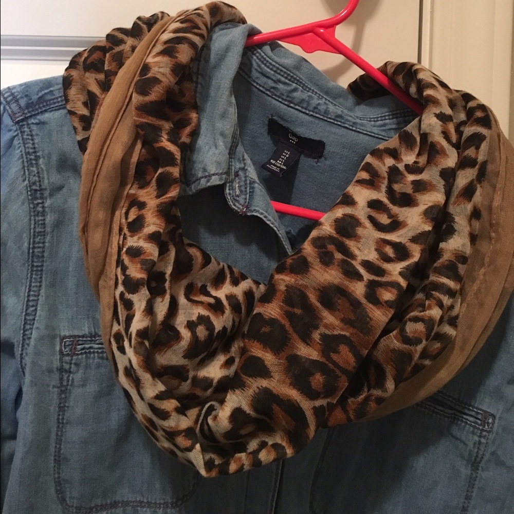 Leopard Print Scarf