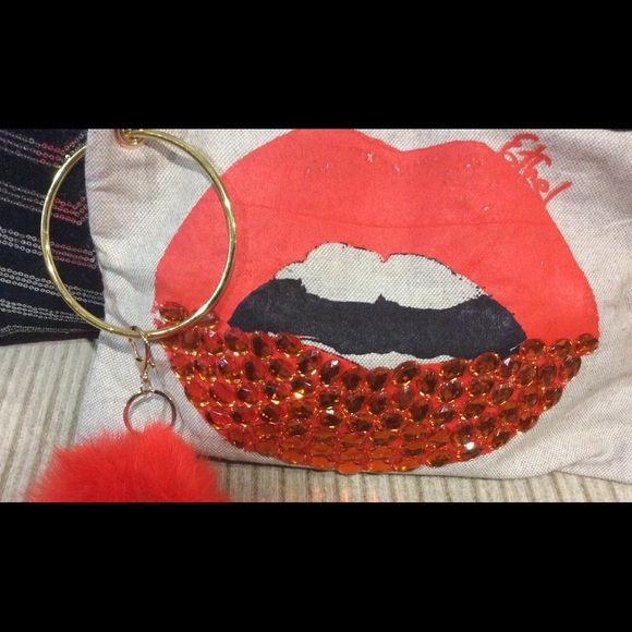 Jewel 👛 - Picture 6 of 8