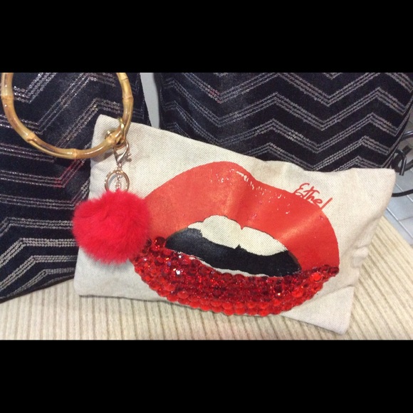 Jewel 👛 - Picture 7 of 8