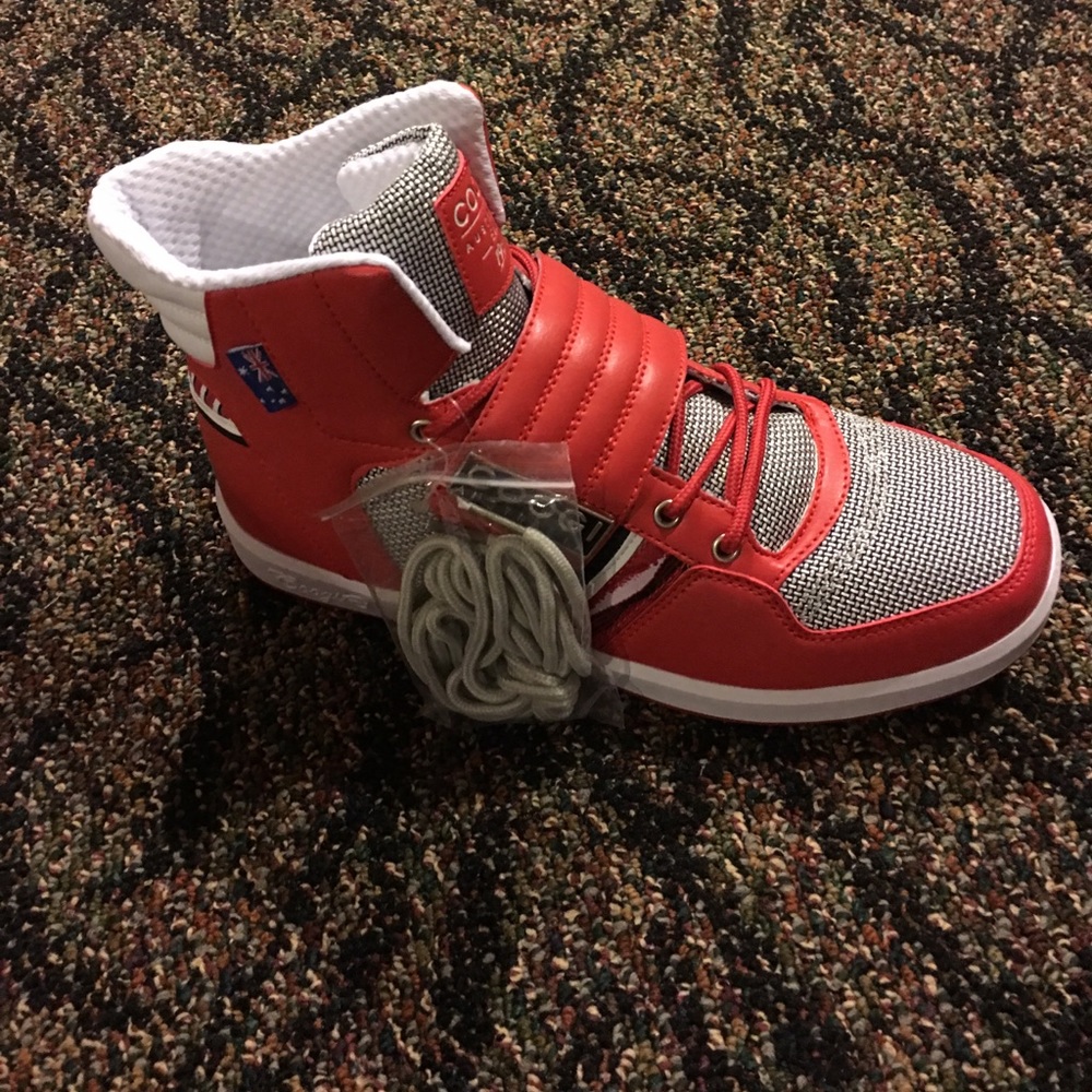 New sports shoes COOGI.