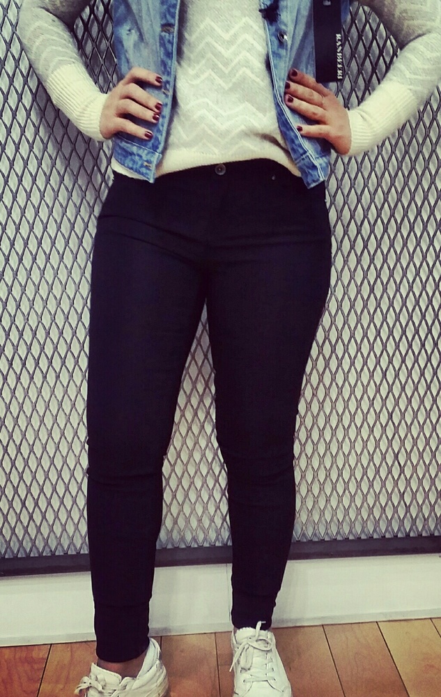 Hipper stretch black pant & ridgit light blue vest