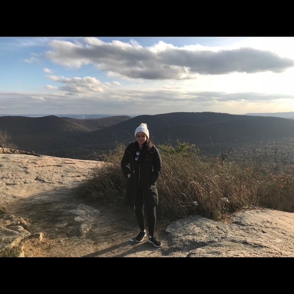 LAST DAY TO BUY FROM MY CLOSET - Picture 5 of 5