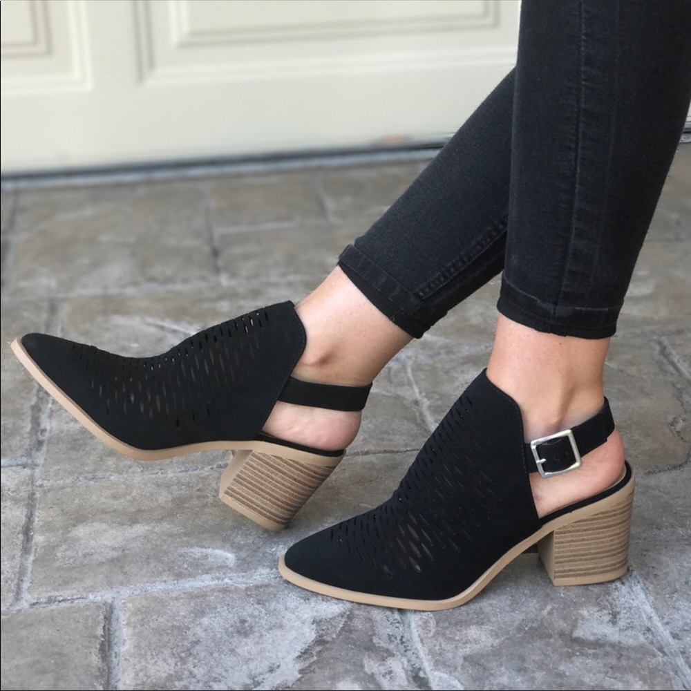 Rustic Pointy Toe Slingback Mule Clog - Picture 8 of 8