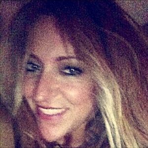 Meet your Posher, Robyn