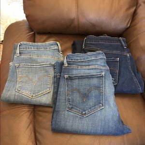 Levi's Medium wash jean