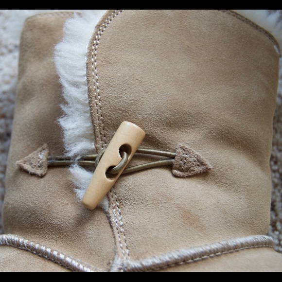 Bjorndal furry boots - Picture 3 of 3