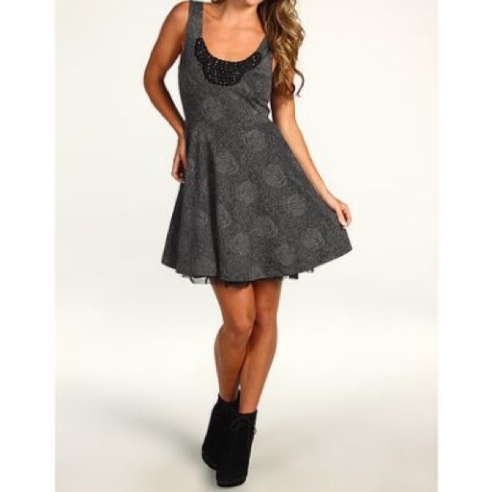 Free people floral fit & flare dress 🌸