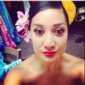 Meet your Posher, Tehina