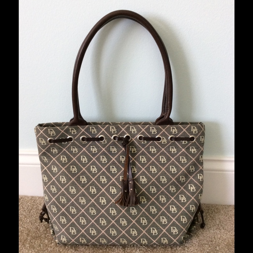 Dooney and Bourke purse