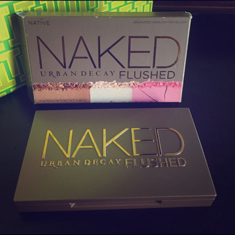 Urban Decay Naked Flushed. Native