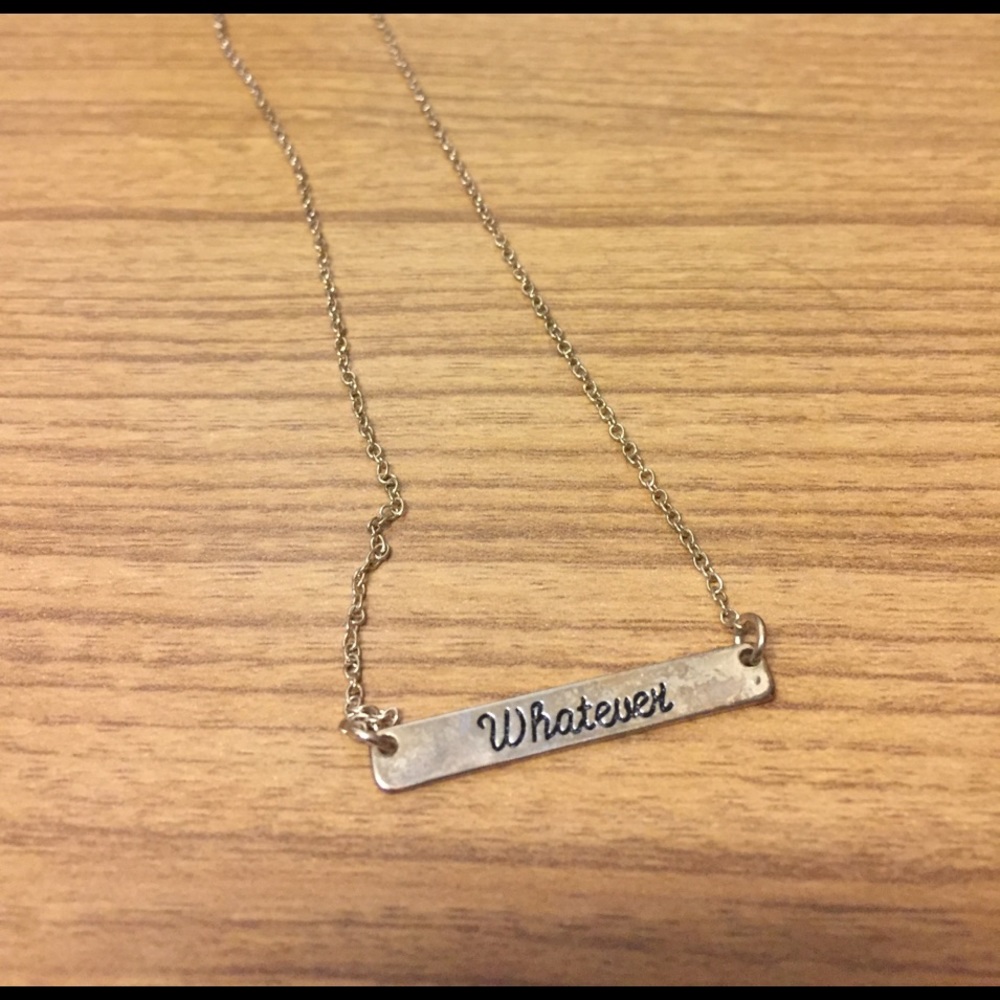 Clueless Whatever Bar Necklace! 💛