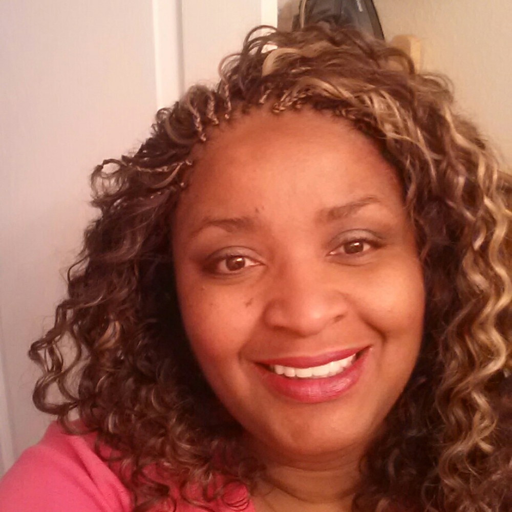 Meet your Posher, Shenita