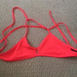 Peep jolyn cross-back bikini