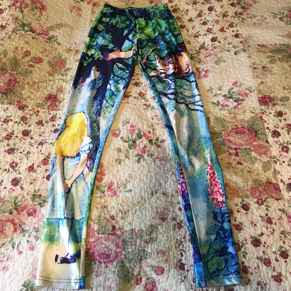 ~ alice in wonderland leggings ~