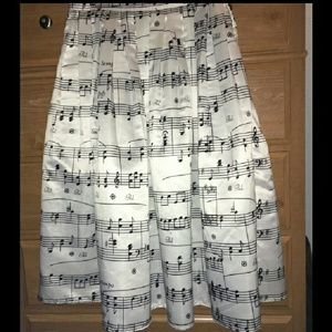 TODAY ONLY!! Dainty Jewels Sheet Music Skirt Med