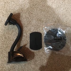 Cell phone magnetic car mount