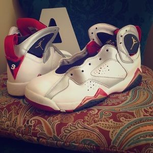 Retro Jordan VII • Olympic 2012