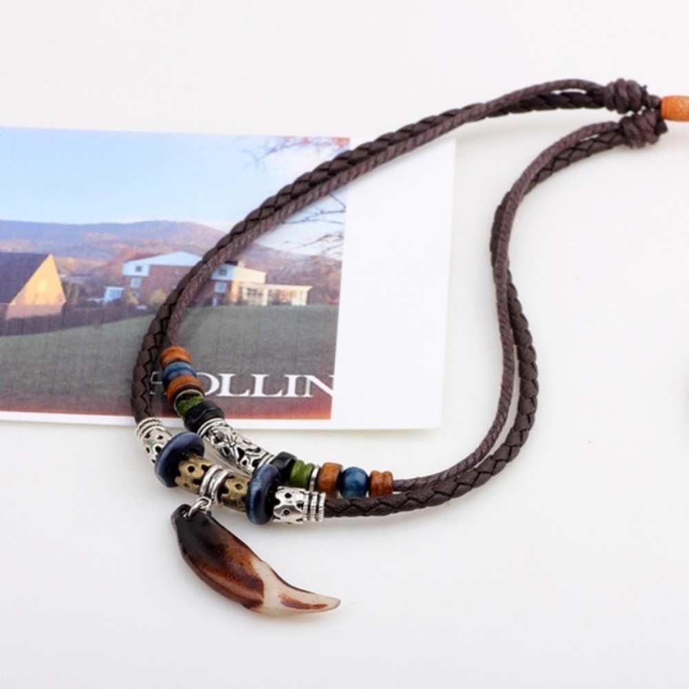 UNIQUE LEATHER NECKLACE 💕