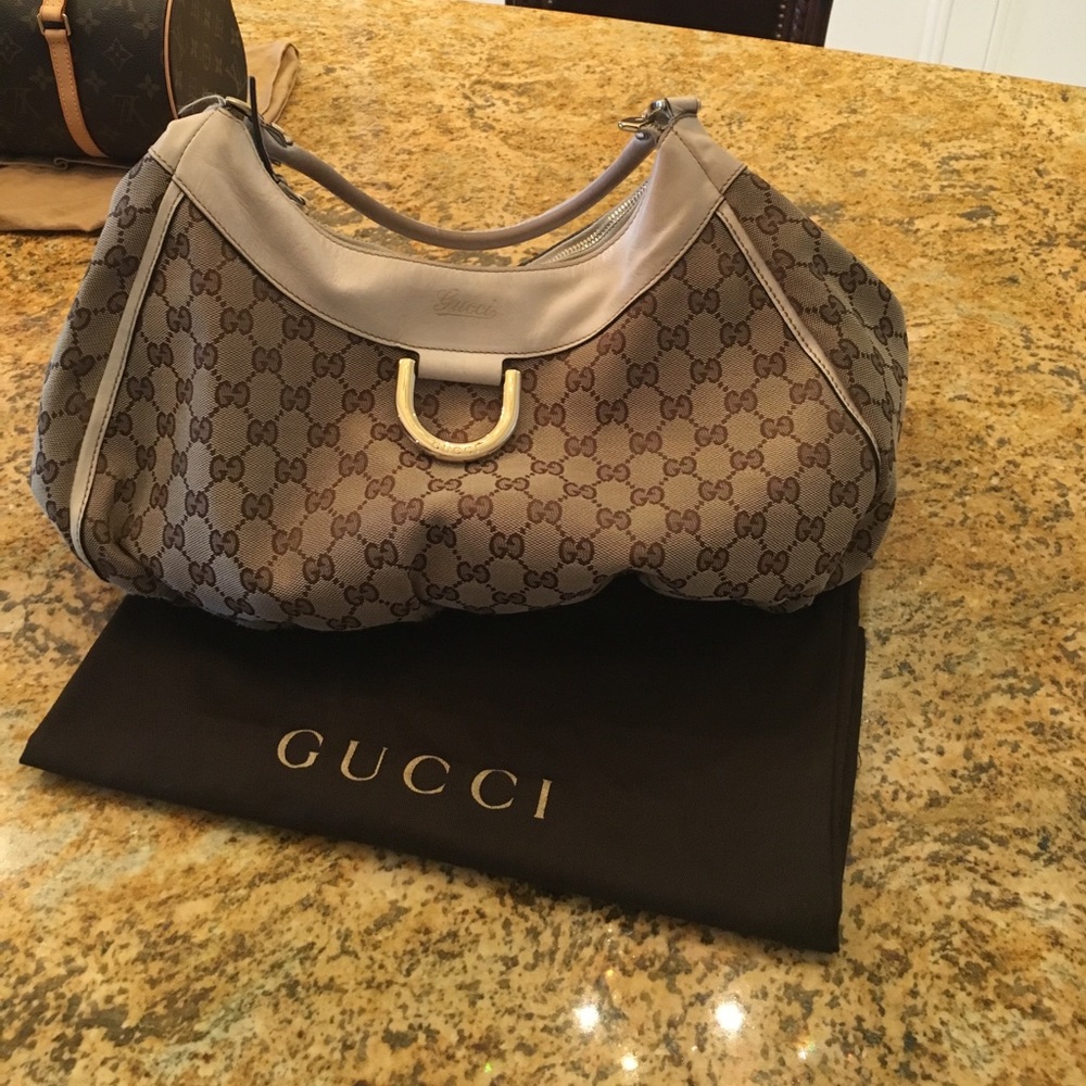 Gucci shoulder bag vintage