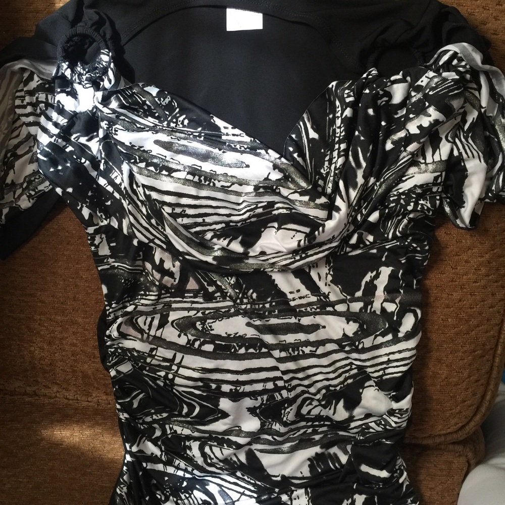 Short sleeve dressy shirt