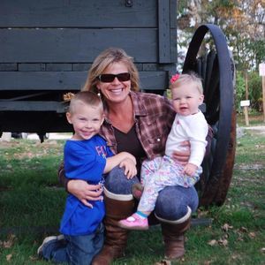 Meet your Posher, Joelle