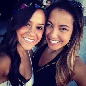 Meet your Posher, Kara