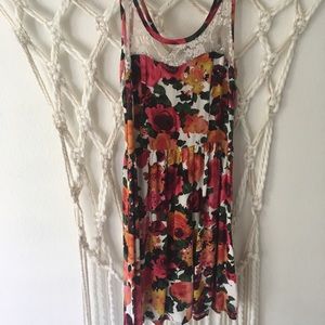 Floral dress with lace detail