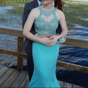 Selling my prom dress!