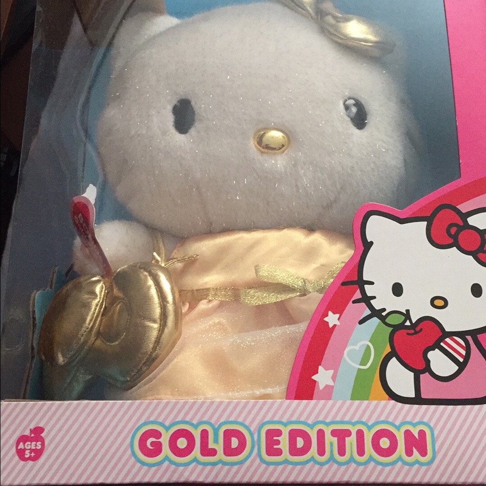 Hello Kitty Gold Edition